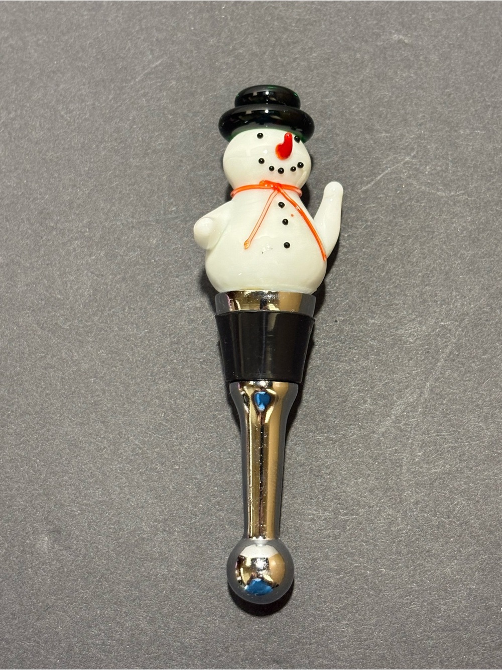 Holiday Theme Frosty The Snowman Wine Bottle Stopper Cork Excellent Condition